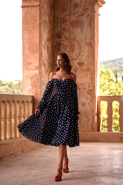 Krótka klasyczna wieczorowa sukienka w groszki Malena od DAMA Couture (zdjęcie przodu)