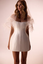 Short classic wedding dress raven from DAMA Couture (main photo)