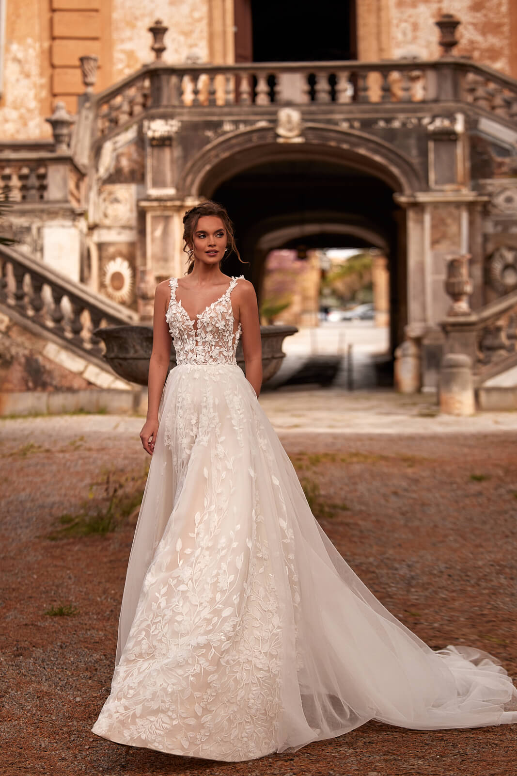 Wedding dress Sanah – A-line wedding dress by DAMA Couture.