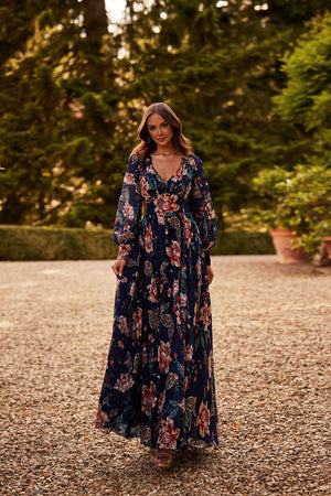 Długa klasyczna wieczorowa sukienka Verona z kwiatowym nadrukiem od DAMA Couture (zdjęcie główne)