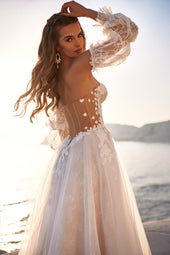 Authentic empowering romantic dress from DAMA Couture photo 3