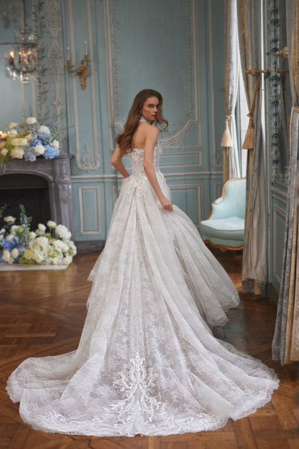 Barbarella wedding dress – a strapless sculpted bodice and floral lace skirt, DAMA Couture Something Blue 2027.