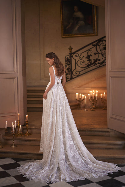 Chantira wedding dress – a softly squared neckline and all-over lace skirt, DAMA Couture Something Blue 2027.